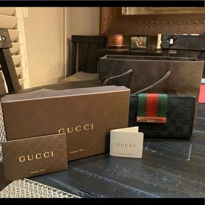Gucci wallet